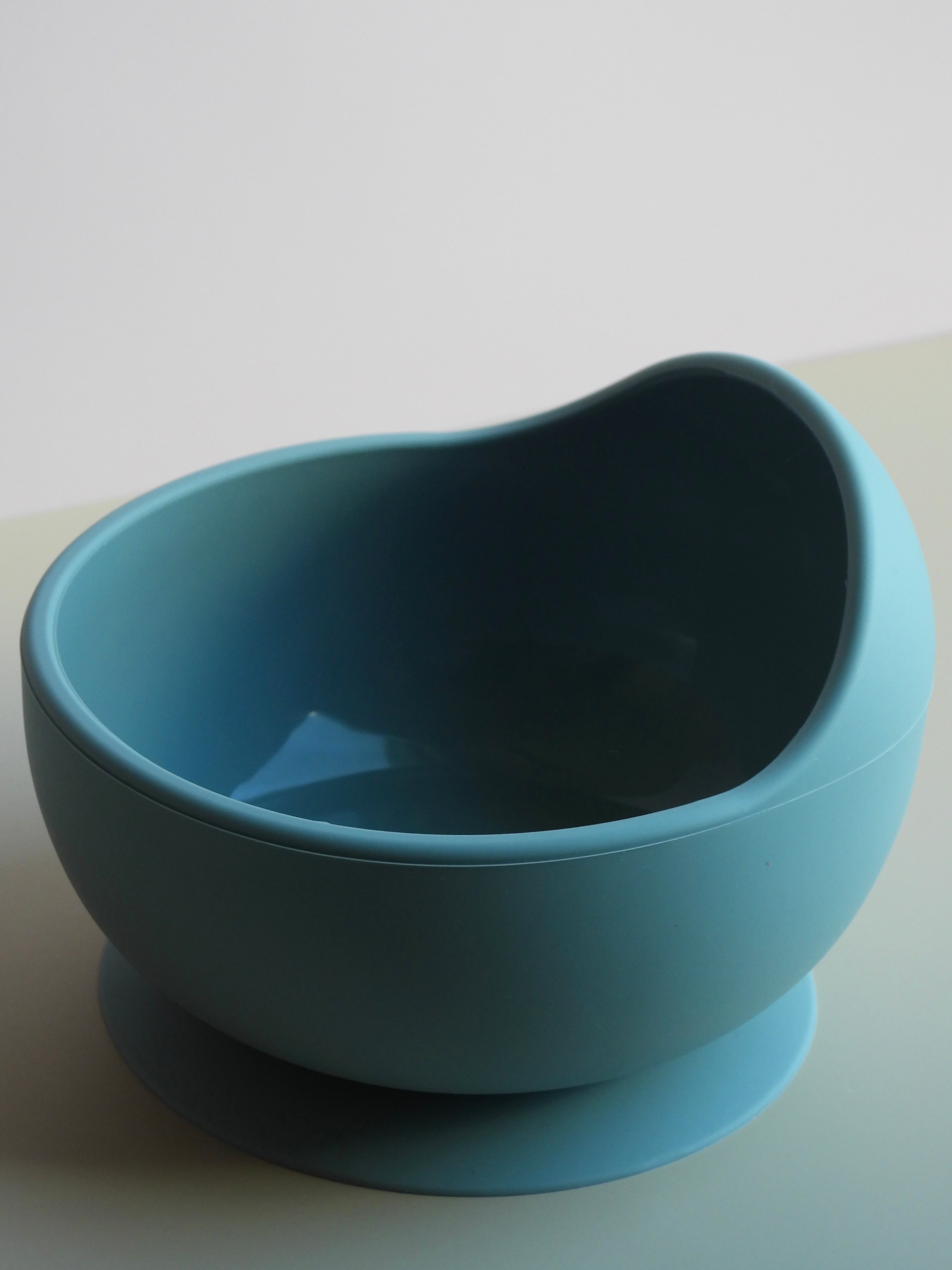 Silicone Baby Feeding Set - Round Plate With Suction