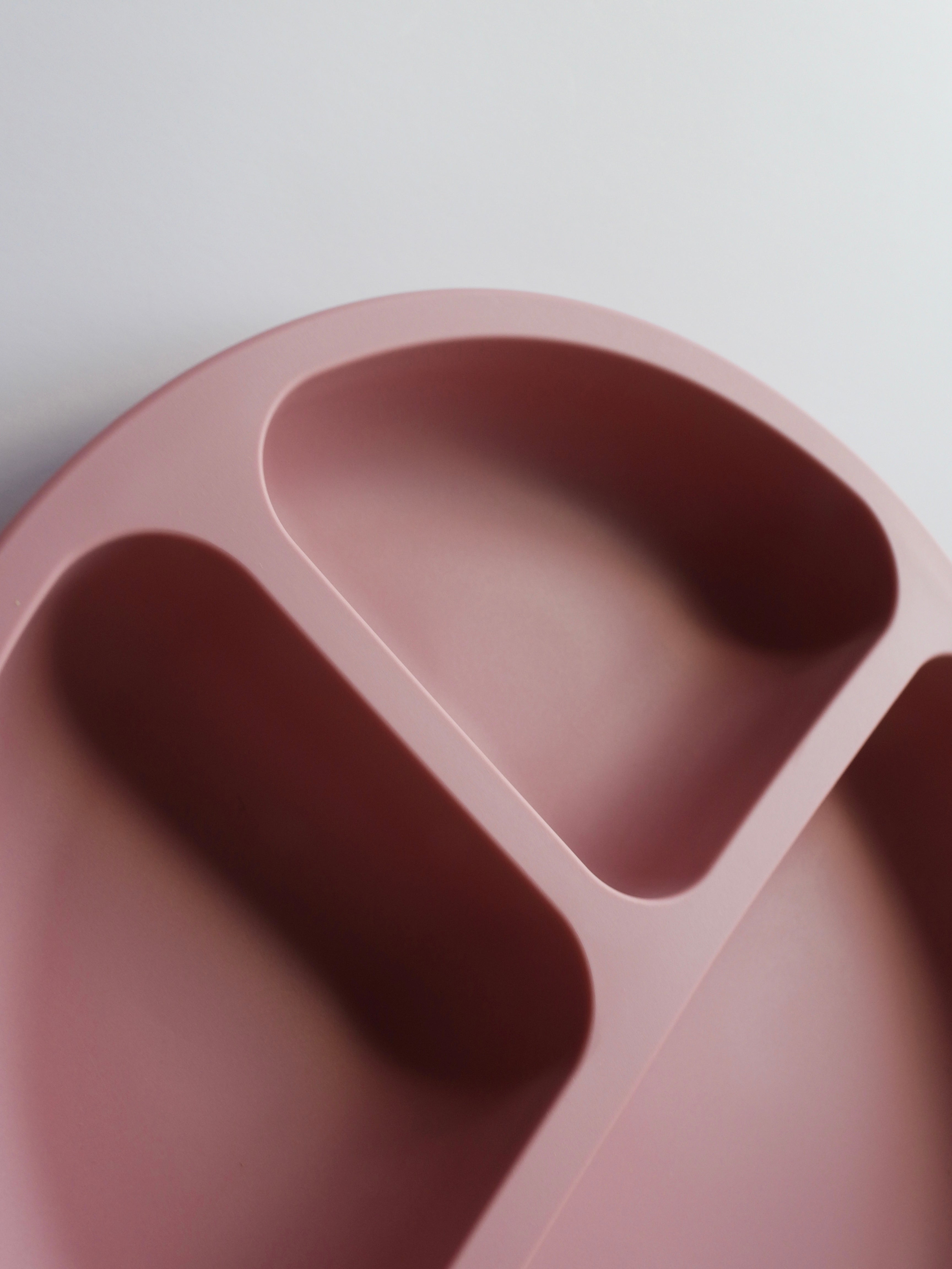 Silicone Baby Feeding Set - Round Plate With Suction